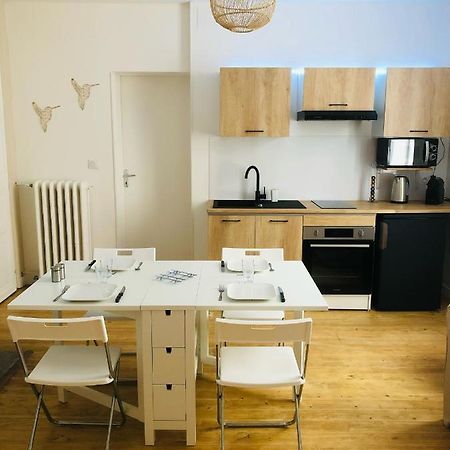 Appartement Centre Ville/Bouchon Троа Екстериор снимка